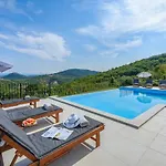 View Villa *