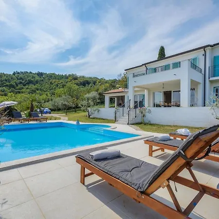 View Villa *
