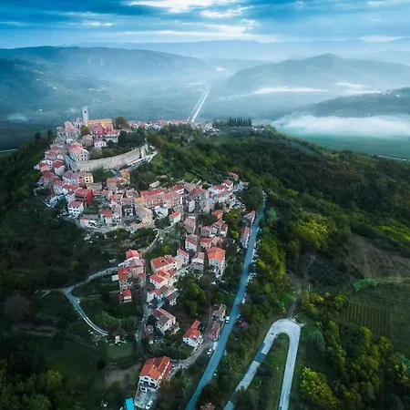 View Villa *